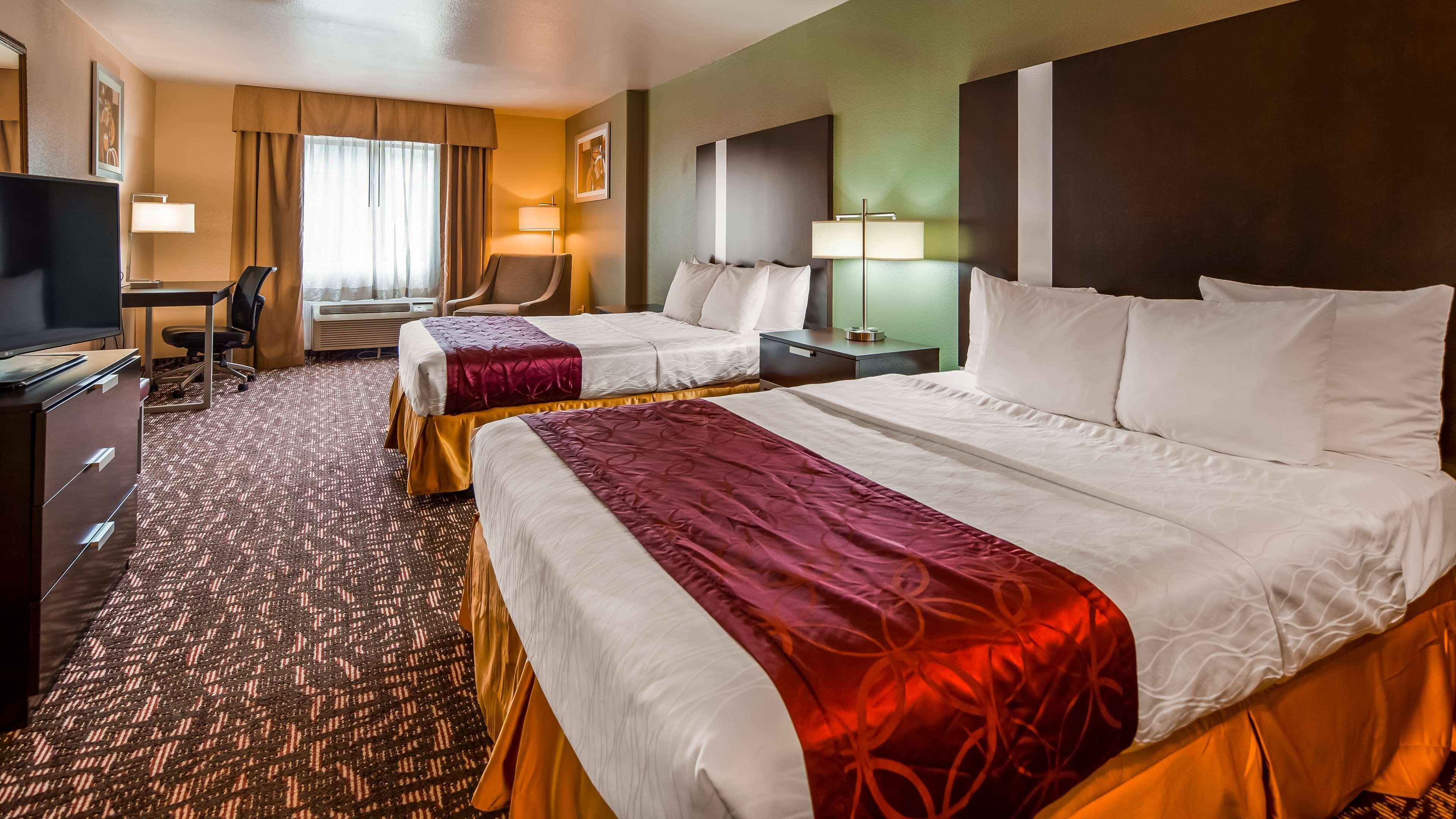 เบสต์ เวสเทิร์น พลัส เดอะ วูดแลนด์ Motel เดอะวูดแลนส์ ภายนอก รูปภาพ